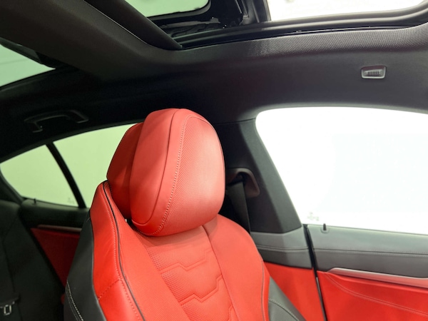 Used BMW 8 Series 2021 for sale - 76277530: Photo 31
