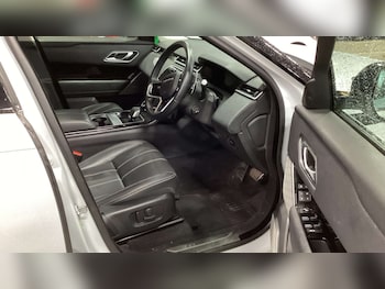 Used Land Rover Range Rover Velar 2022 for sale - 76923089: Photo