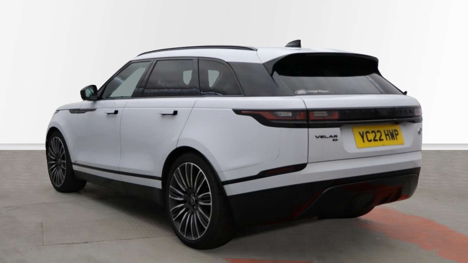 Used Land Rover Range Rover Velar 2022 for sale - 76923089: Photo 4