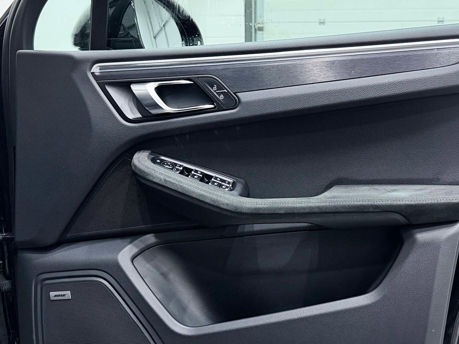 Used Porsche Macan 2022 for sale - 76910572: Photo 39