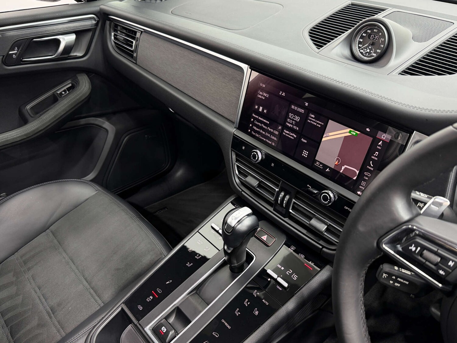 Used Porsche Macan 2022 for sale - 76910572: Photo 46