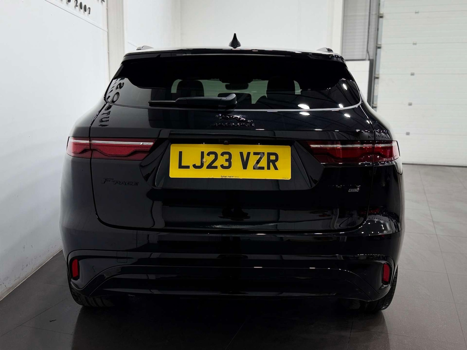 Used Jaguar F-Pace 2023 for sale - 77833938: Photo 10