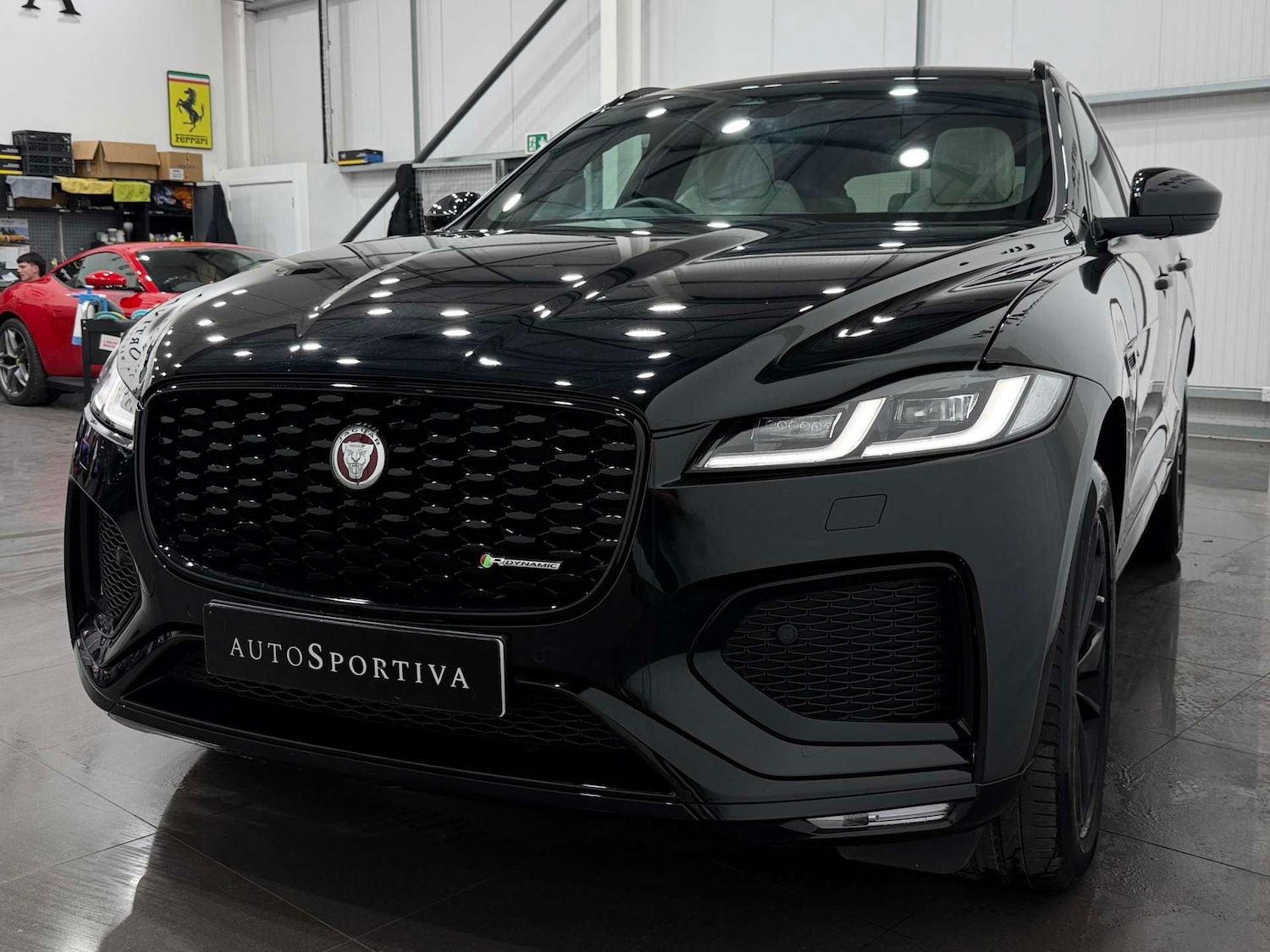 Used Jaguar F-Pace 2023 for sale - 77833938: Photo 12