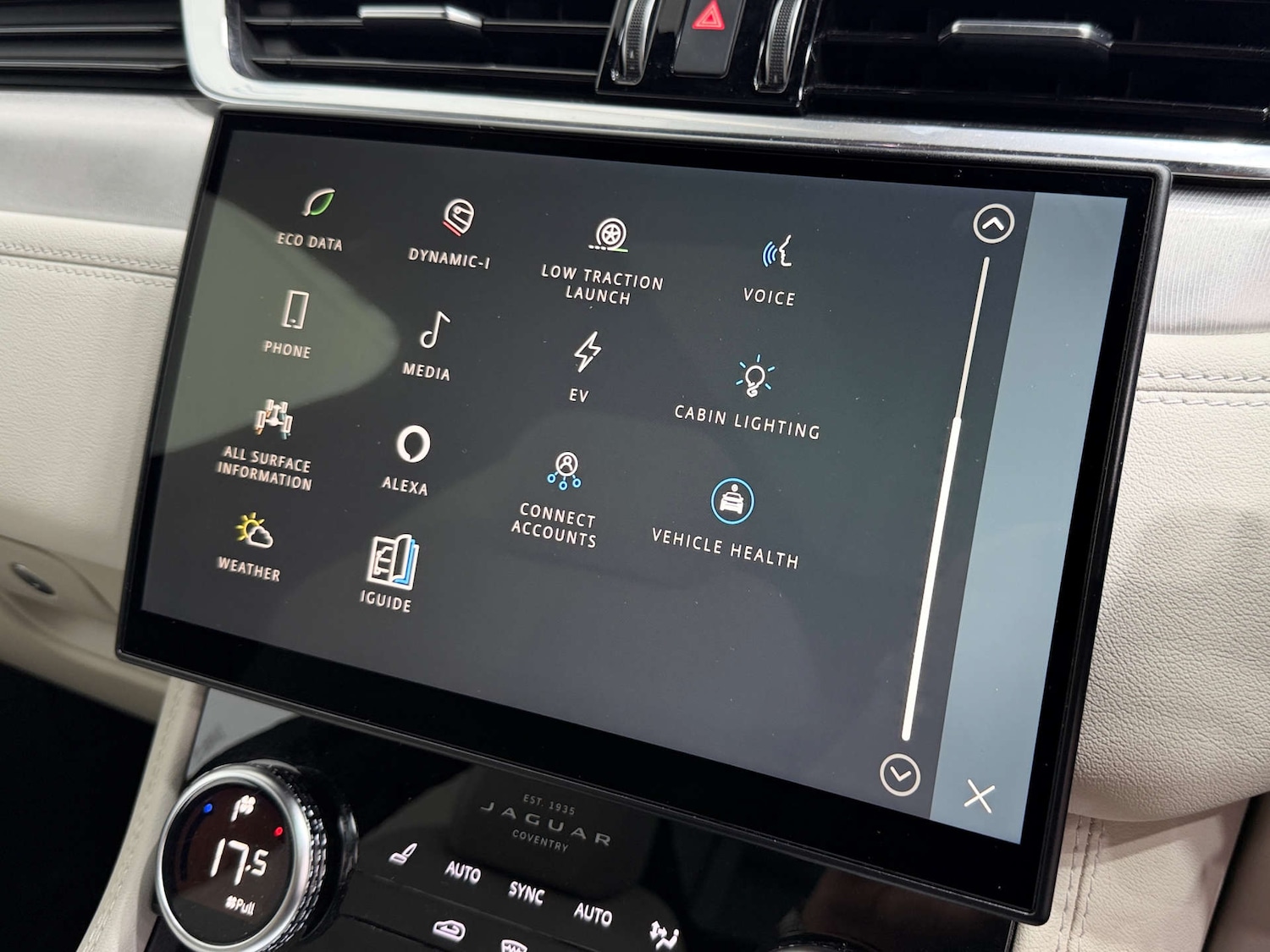 Used Jaguar F-Pace 2023 for sale - 77833938: Photo 47