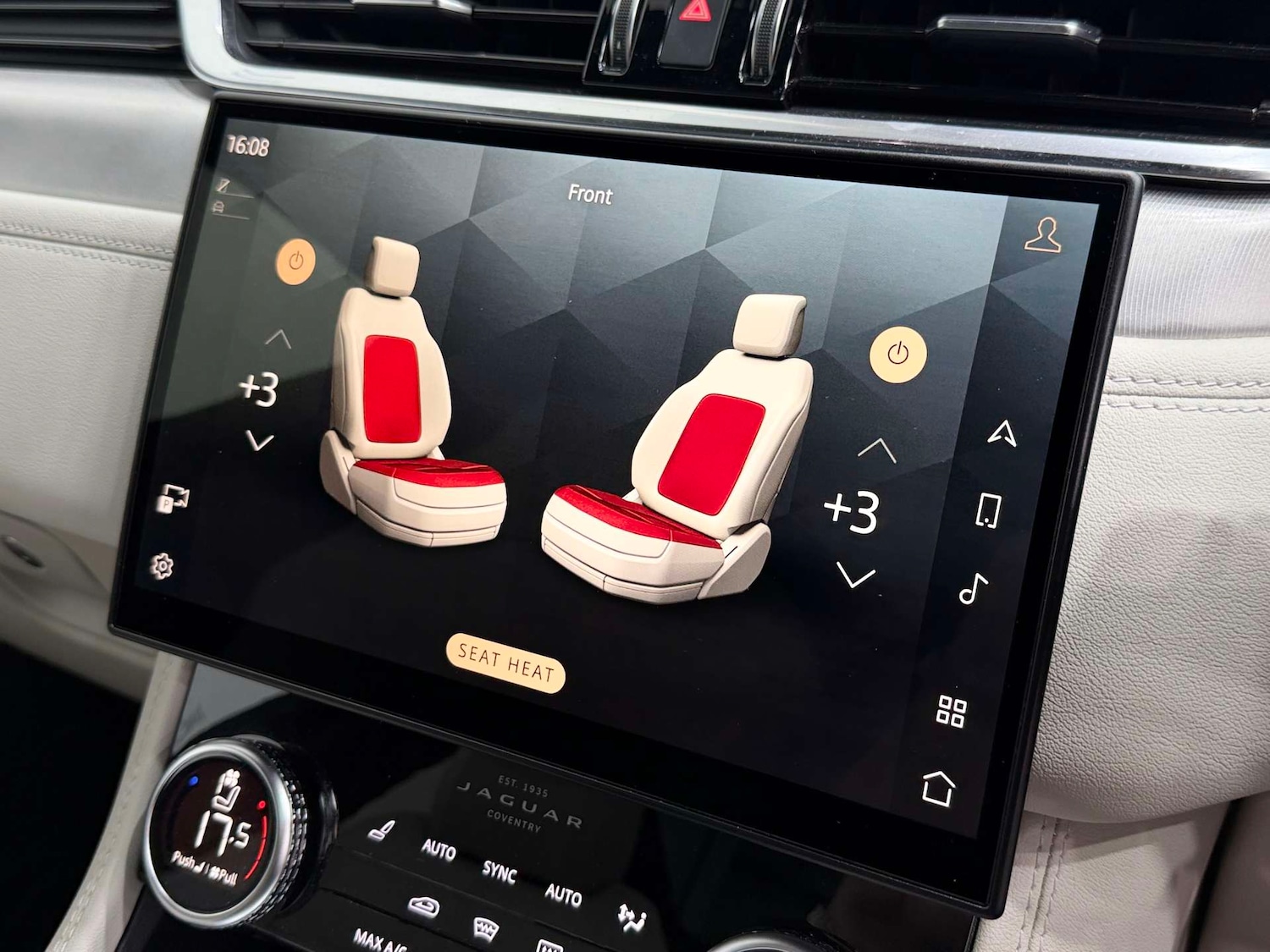 Used Jaguar F-Pace 2023 for sale - 77833938: Photo 48