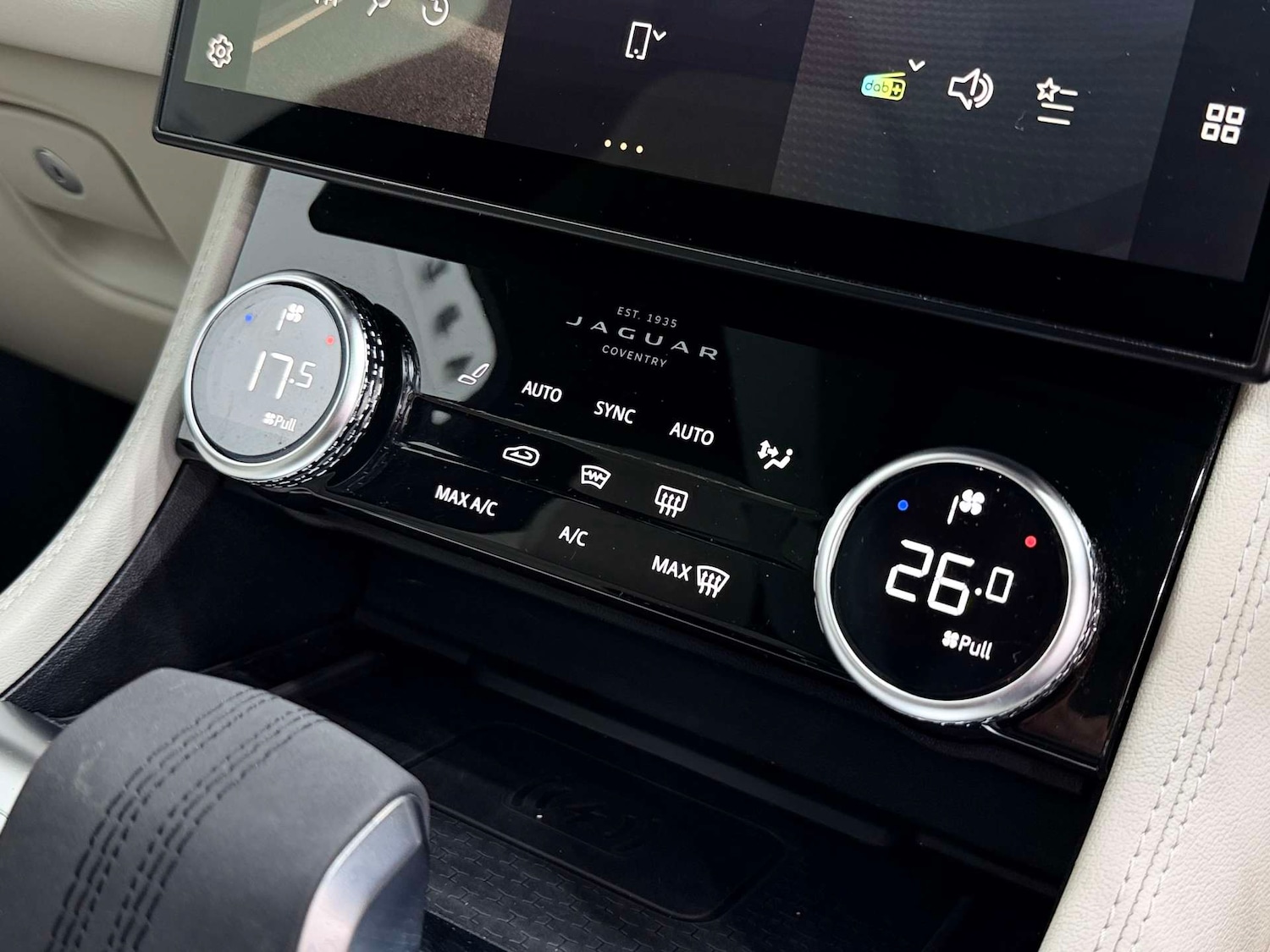 Used Jaguar F-Pace 2023 for sale - 77833938: Photo 51