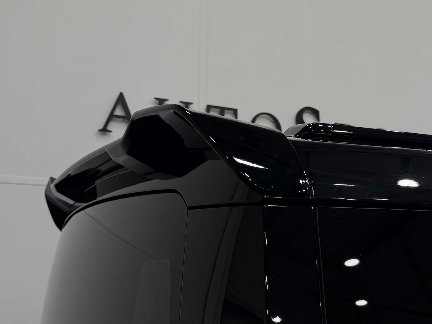 Used Land Rover Defender 2022 for sale - 77833881: Photo 25