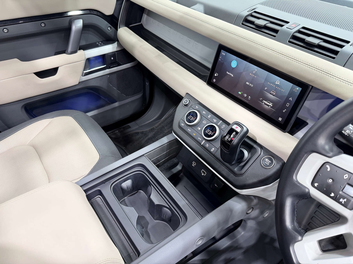 Used Land Rover Defender 2022 for sale - 77833881: Photo 36