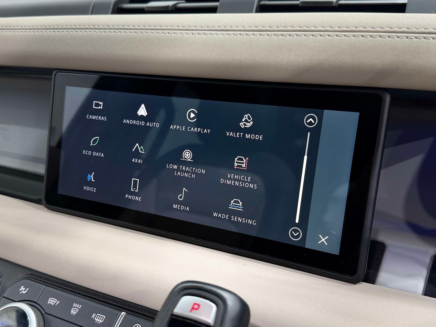 Used Land Rover Defender 2022 for sale - 77833881: Photo 42