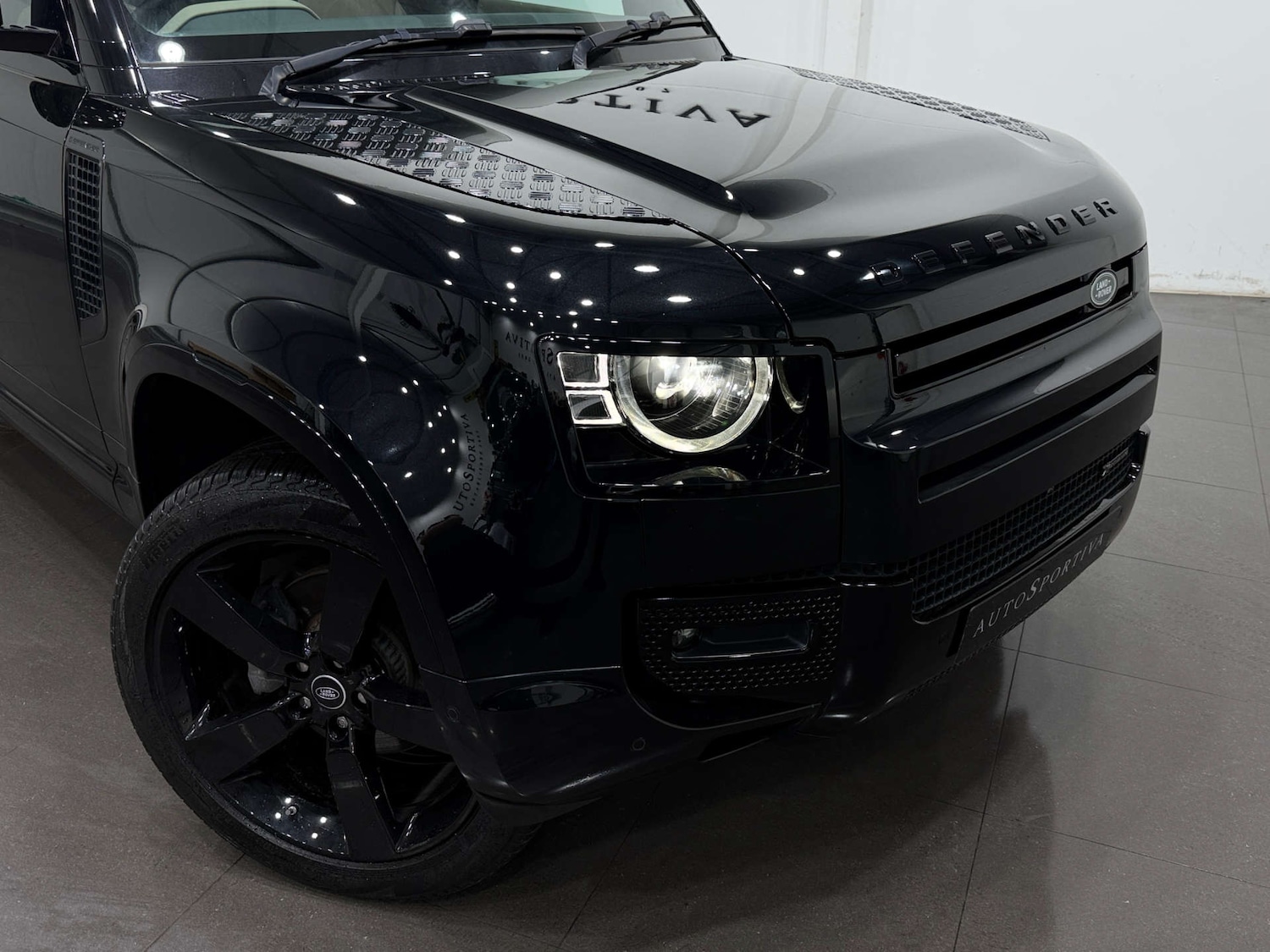 Used Land Rover Defender 2022 for sale - 77833881: Photo 52