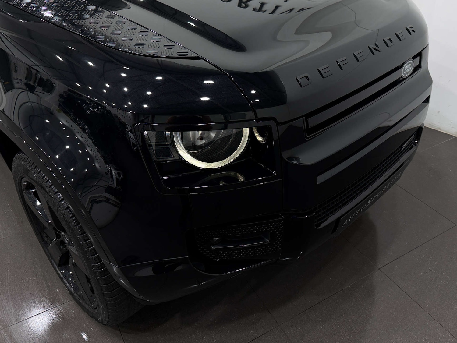 Used Land Rover Defender 2022 for sale - 77833881: Photo 53