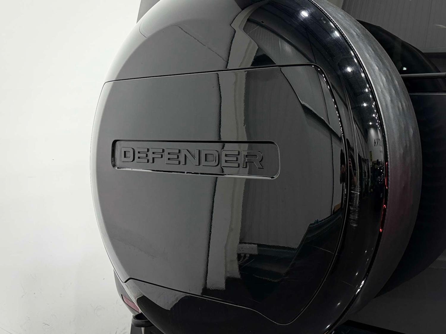 Used Land Rover Defender 2023 for sale - 77833920: Photo 28