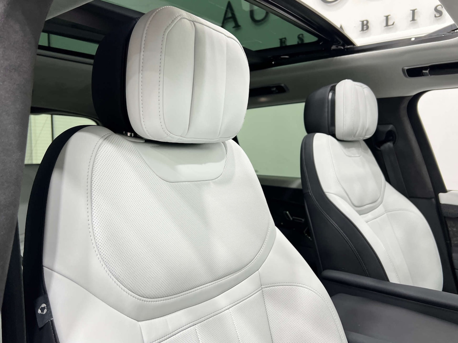 Used Land Rover Range Rover Sport 2023 for sale - 77833847: Photo 41