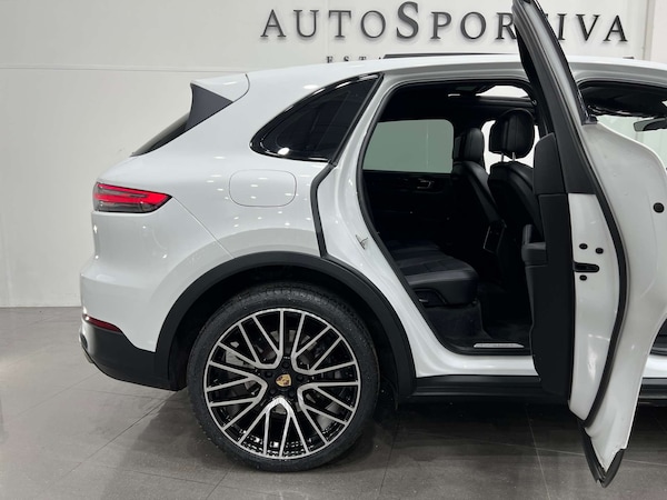 Used Porsche Cayenne 2021 for sale - 74938470: Photo 19