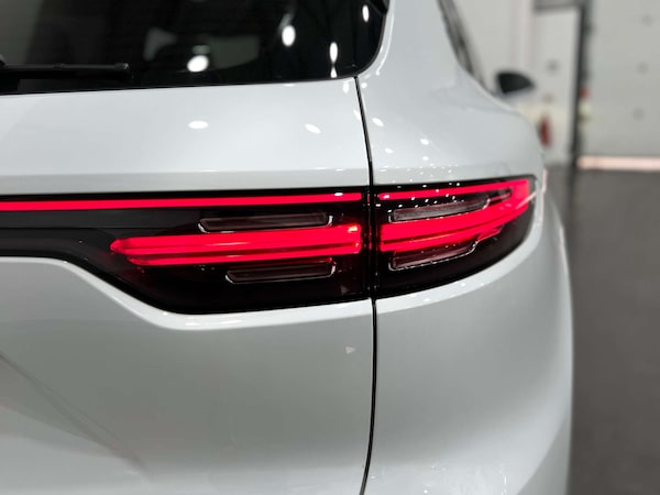 Used Porsche Cayenne 2021 for sale - 74938470: Photo 44