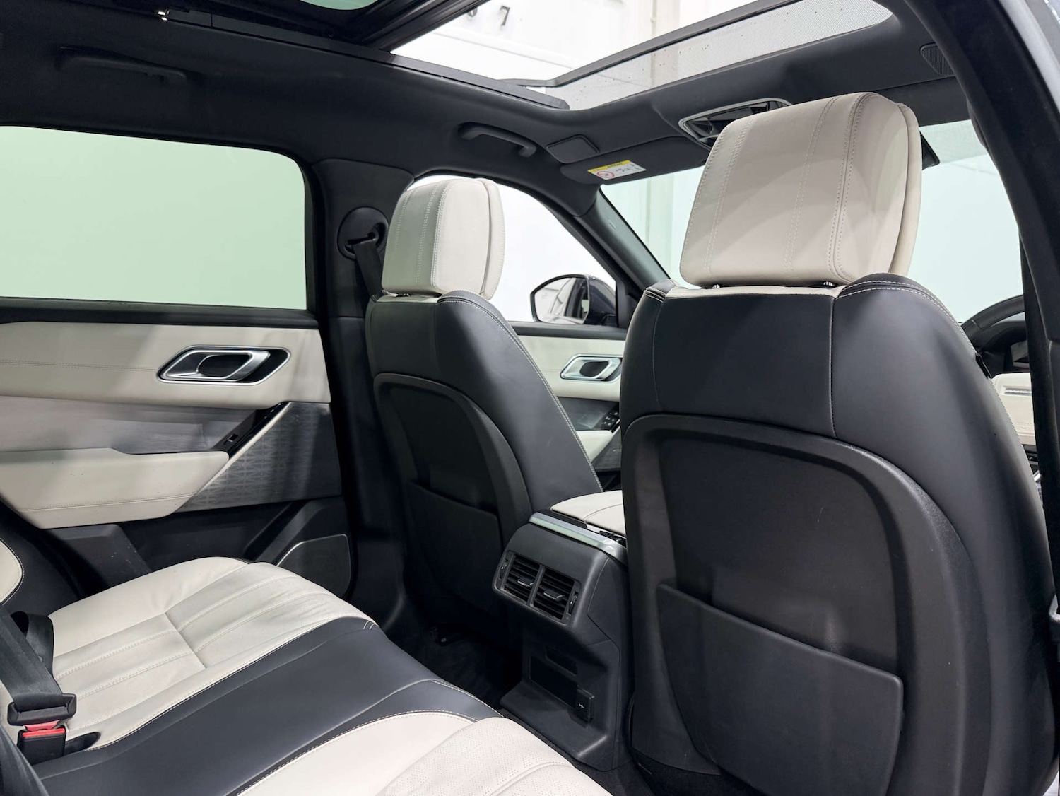 Used Land Rover Range Rover Velar 2022 for sale - 77833959: Photo 18