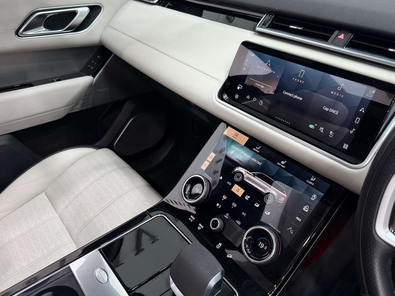 Used Land Rover Range Rover Velar 2022 for sale - 77833959: Photo 44