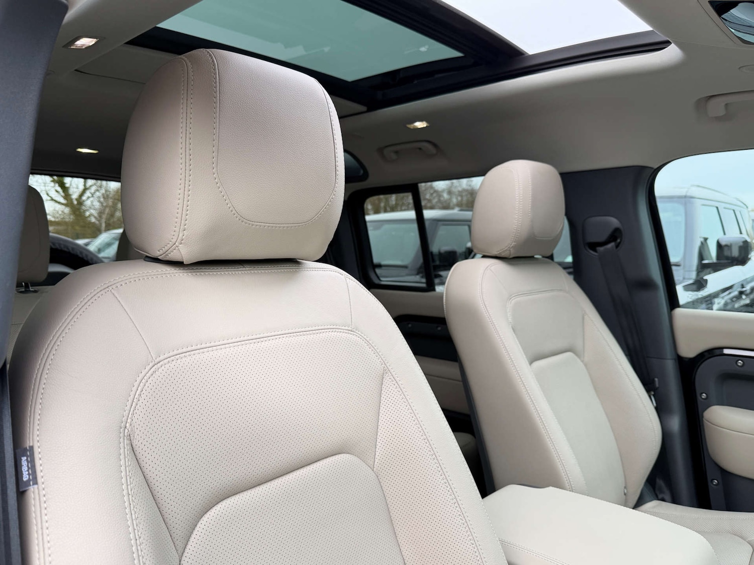 Used Land Rover Defender 2024 for sale - 77877352: Photo 27