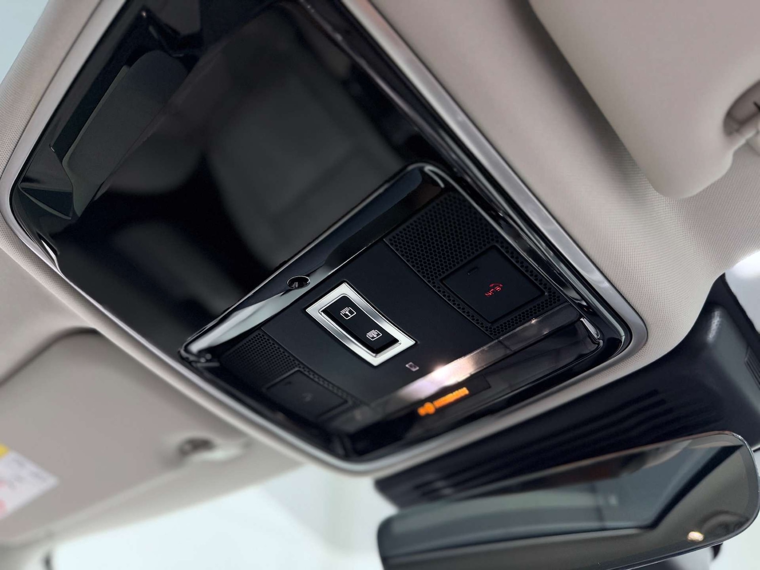 Used Land Rover Range Rover Velar 2022 for sale - 77833932: Photo 29