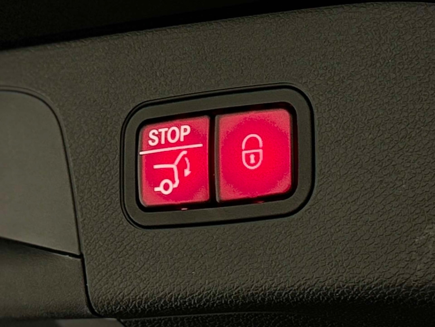 Used Mercedes-Benz EQC 2022 for sale - 76542263: Photo 30