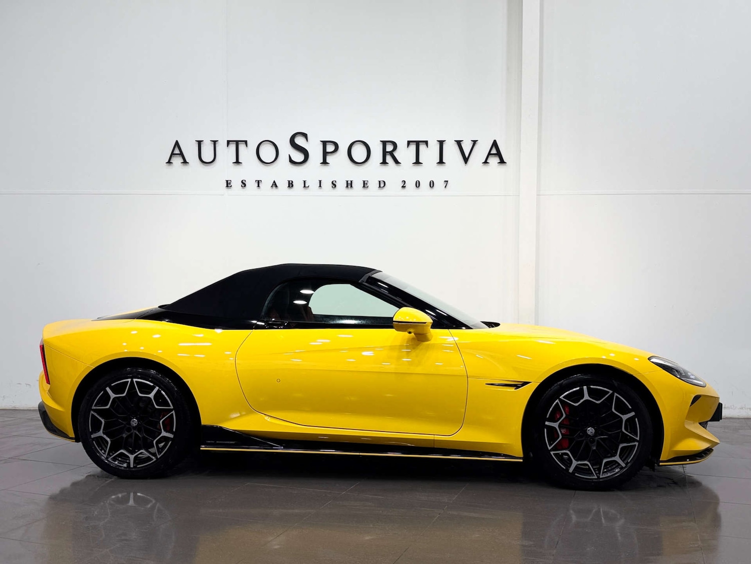 Used MG Cyberster 2025 for sale - 77833914: Photo 10