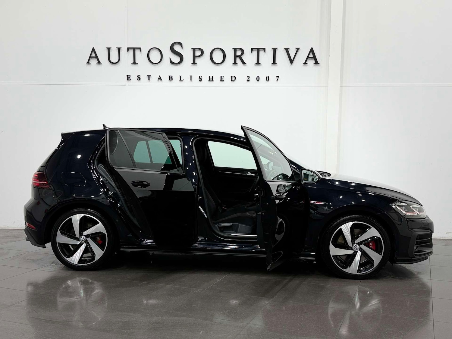 Used Volkswagen Golf 2020 for sale - 76505126: Photo 14