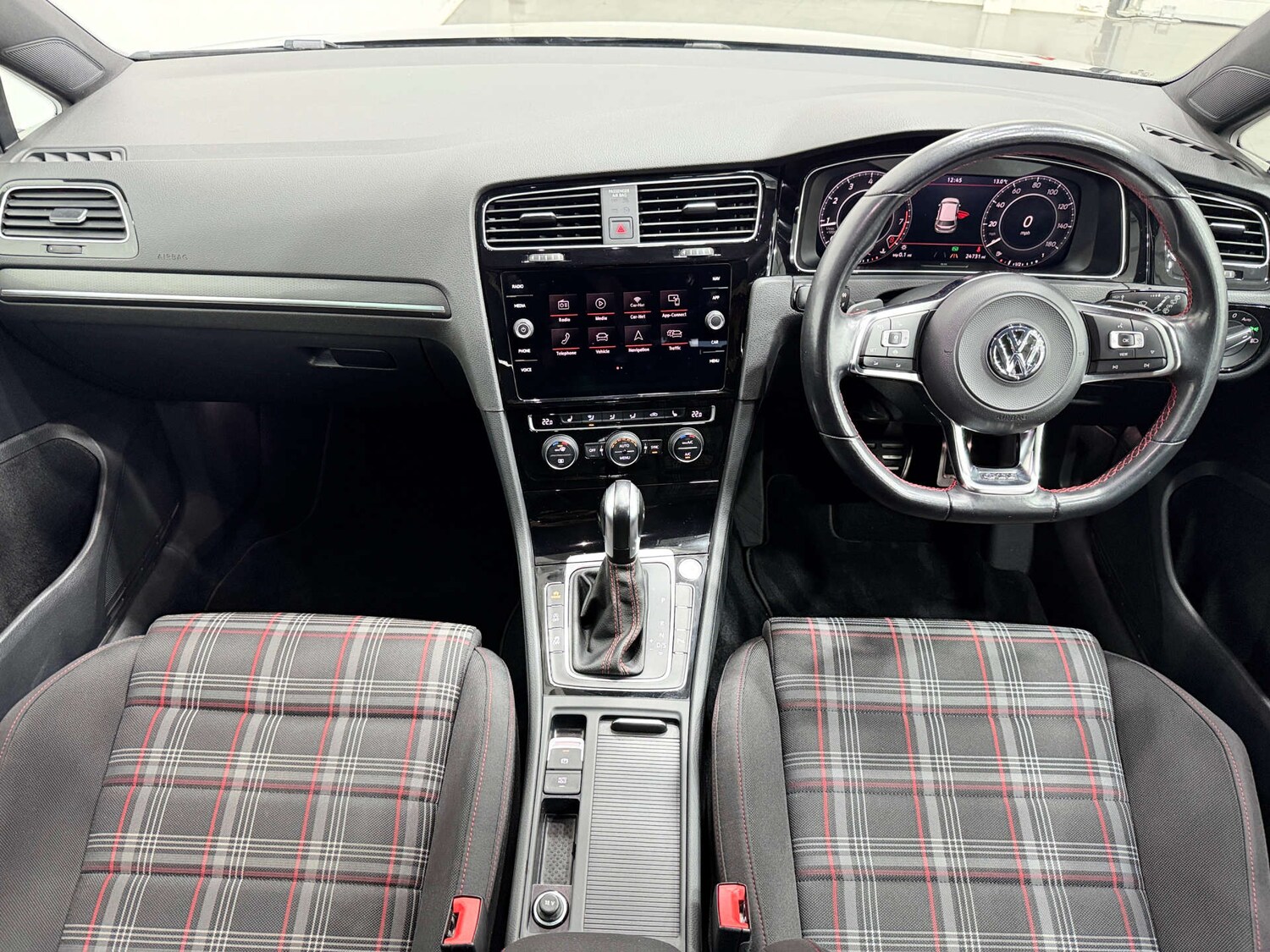 Used Volkswagen Golf 2020 for sale - 76505126: Photo 20
