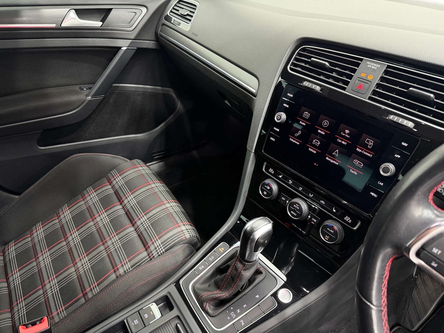 Used Volkswagen Golf 2020 for sale - 76505126: Photo 40