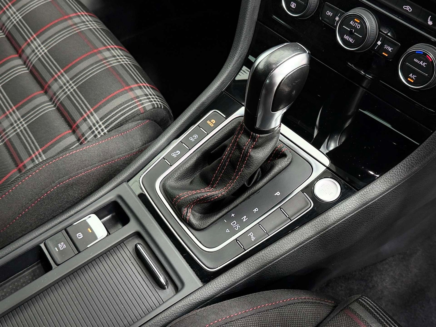 Used Volkswagen Golf 2020 for sale - 76505126: Photo 48