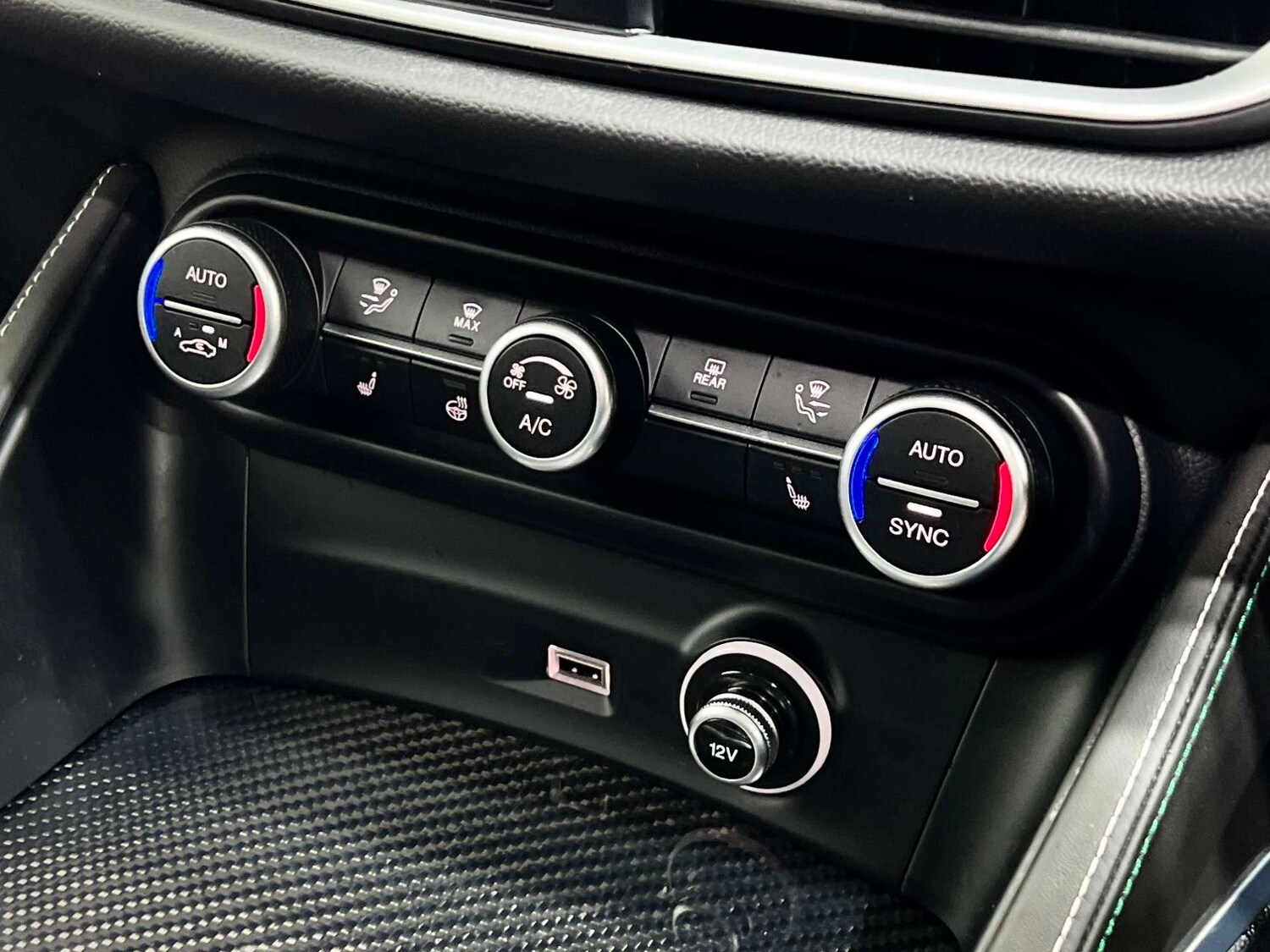 Used Alfa Romeo Stelvio 2021 for sale - 76277599: Photo 53