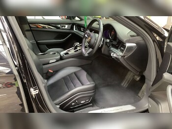 Used Porsche Panamera 2023 for sale - 78353623: Photo