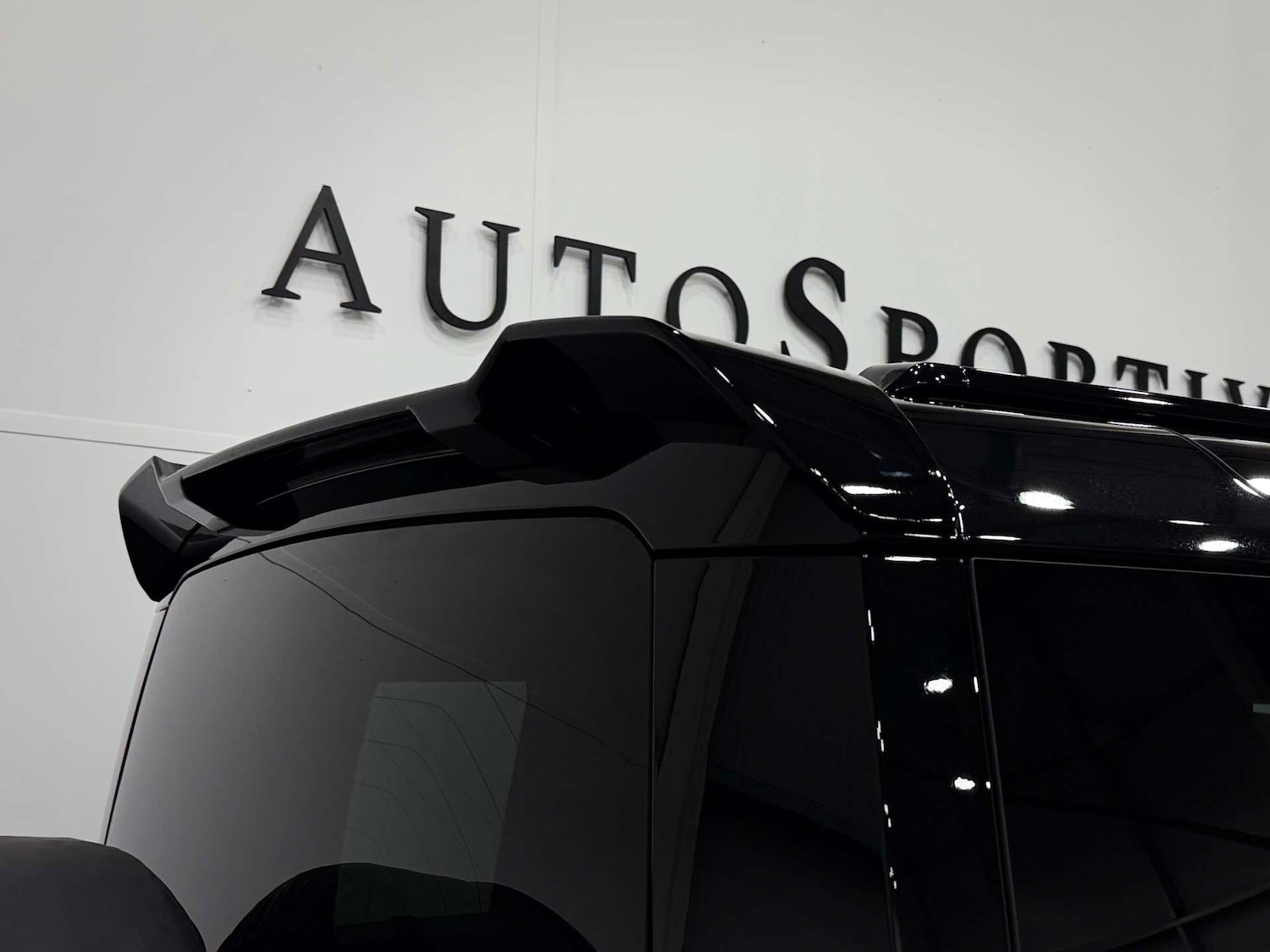 Used Land Rover Defender 2024 for sale - 77833939: Photo 30