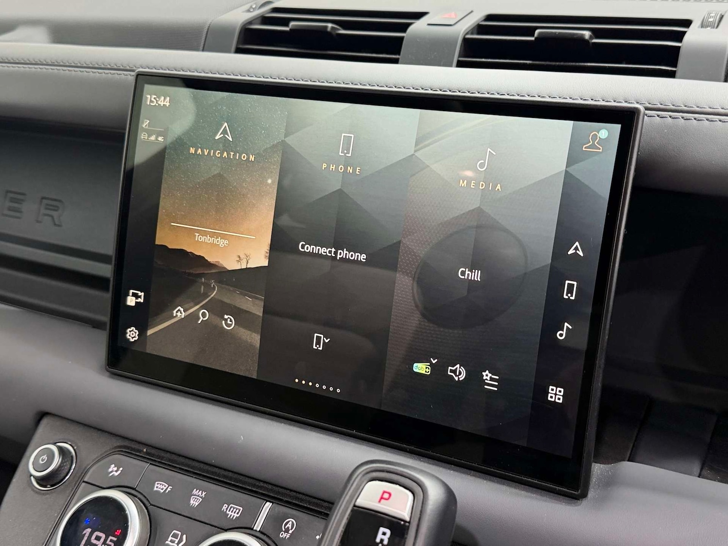 Used Land Rover Defender 2024 for sale - 77833939: Photo 52