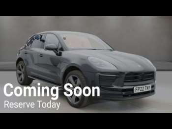 2022 - 2.0 Macan Semi-Auto 4WD 5dr