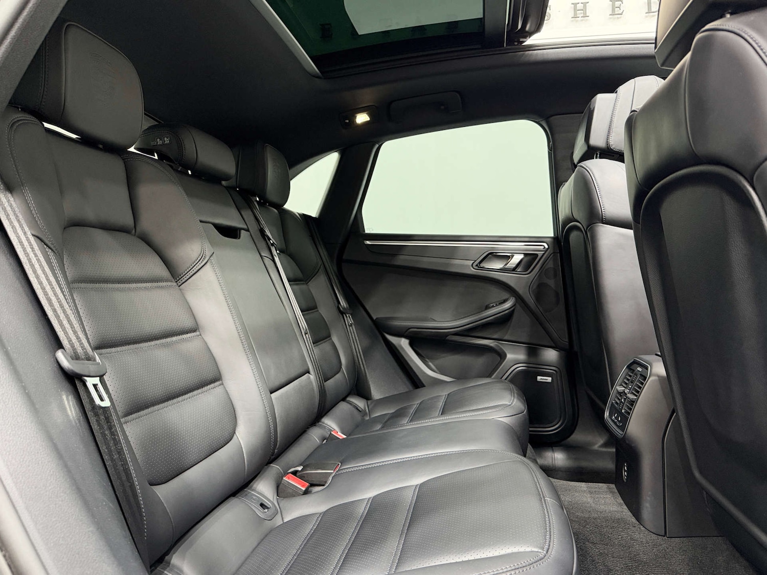 Used Porsche Macan 2022 for sale - 76567767: Photo 15