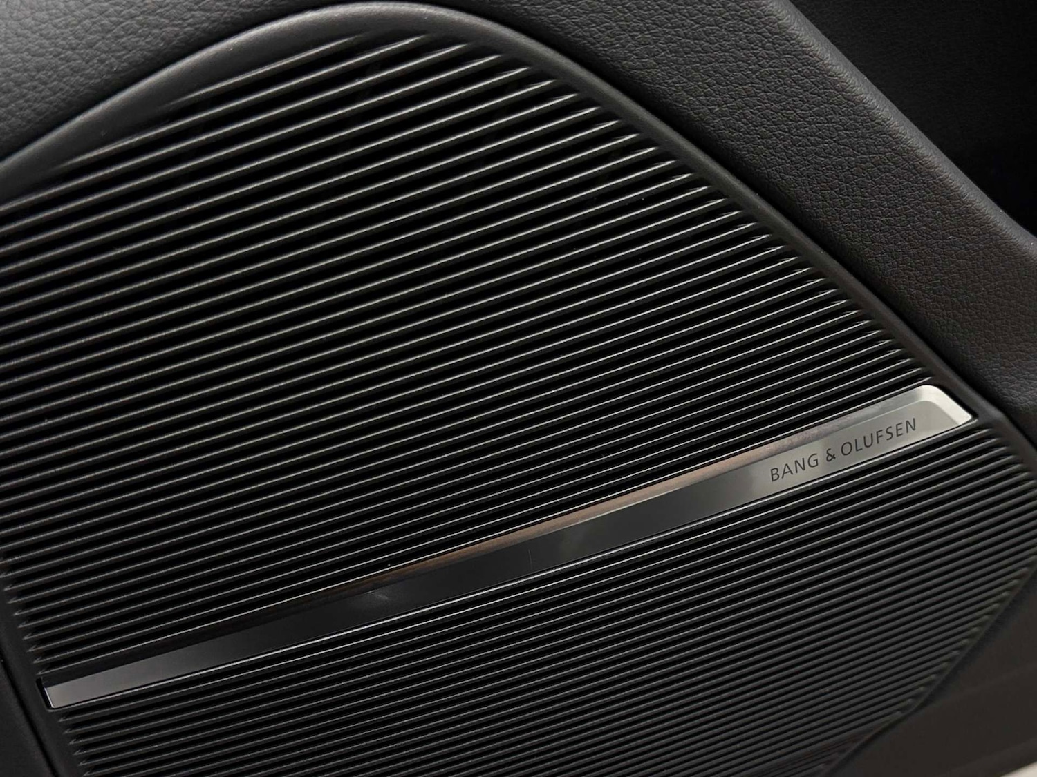 Used Audi Q8 2024 for sale - 76709180: Photo 36