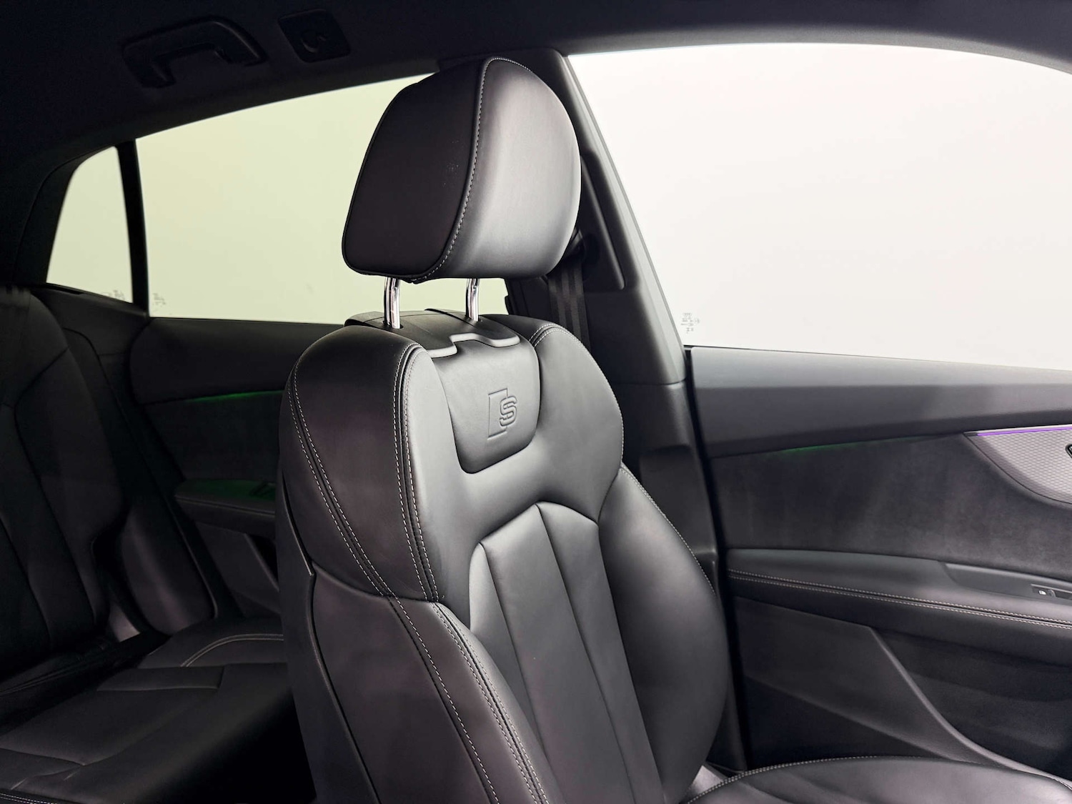 Used Audi Q8 2024 for sale - 76709180: Photo 39