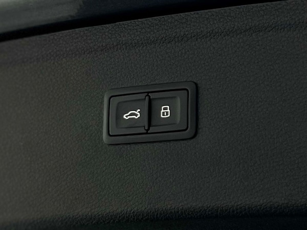 Used Audi Q5 2021 for sale - 76277652: Photo 32