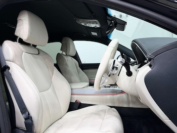 Used Genesis GV70 2024 for sale - 76340759: Photo