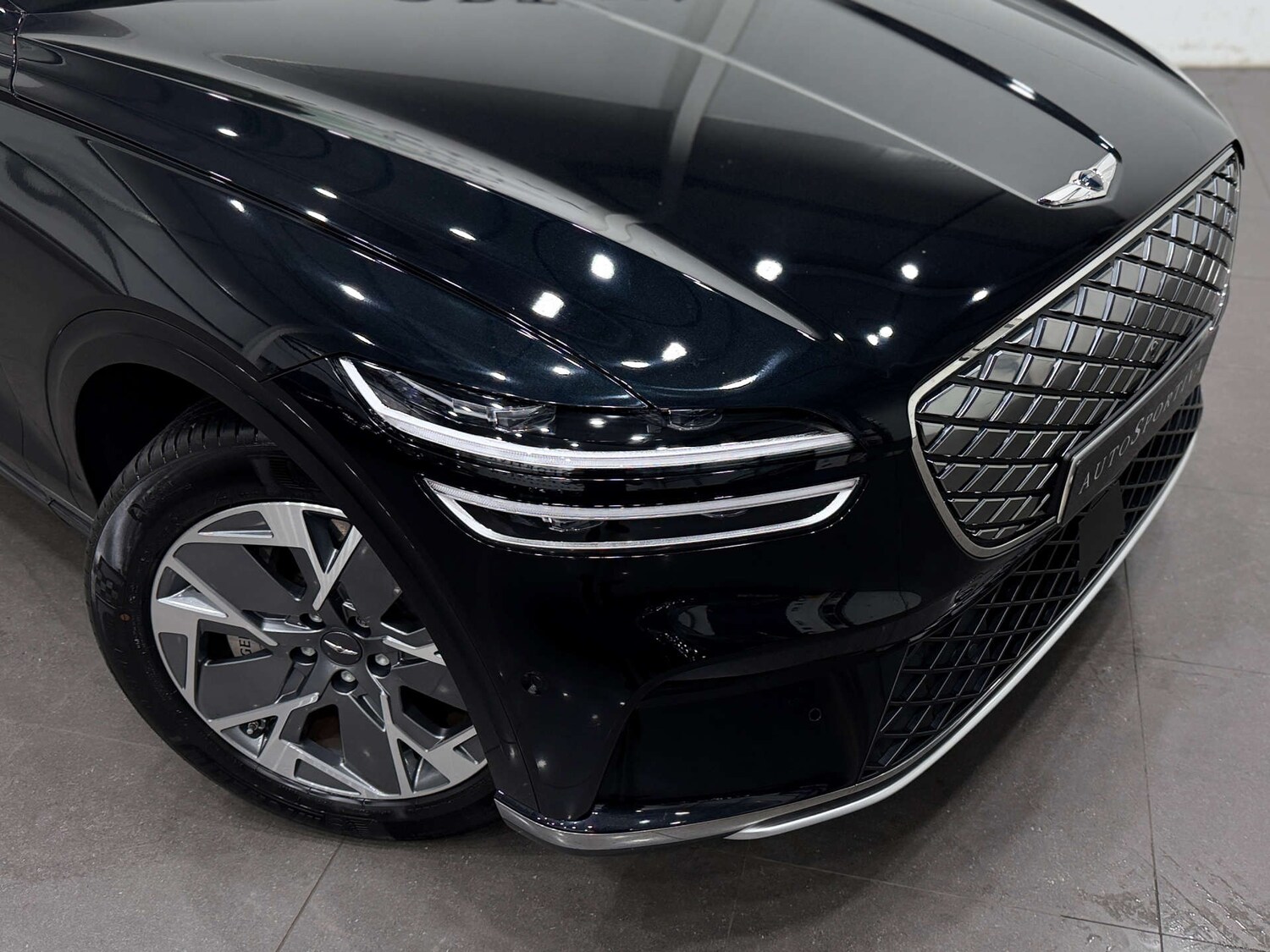 Used Genesis GV70 2024 for sale - 76340759: Photo 31