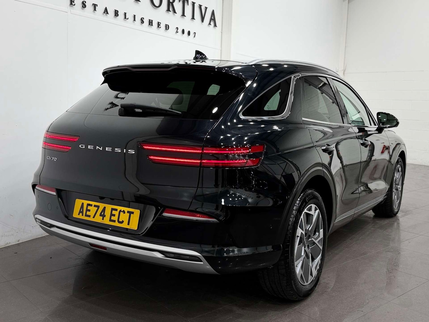 Used Genesis GV70 2024 for sale - 76340759: Photo 5
