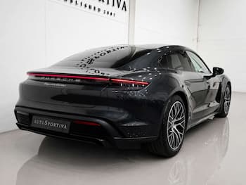 Used Porsche Taycan 2021 for sale - 79652487: Photo