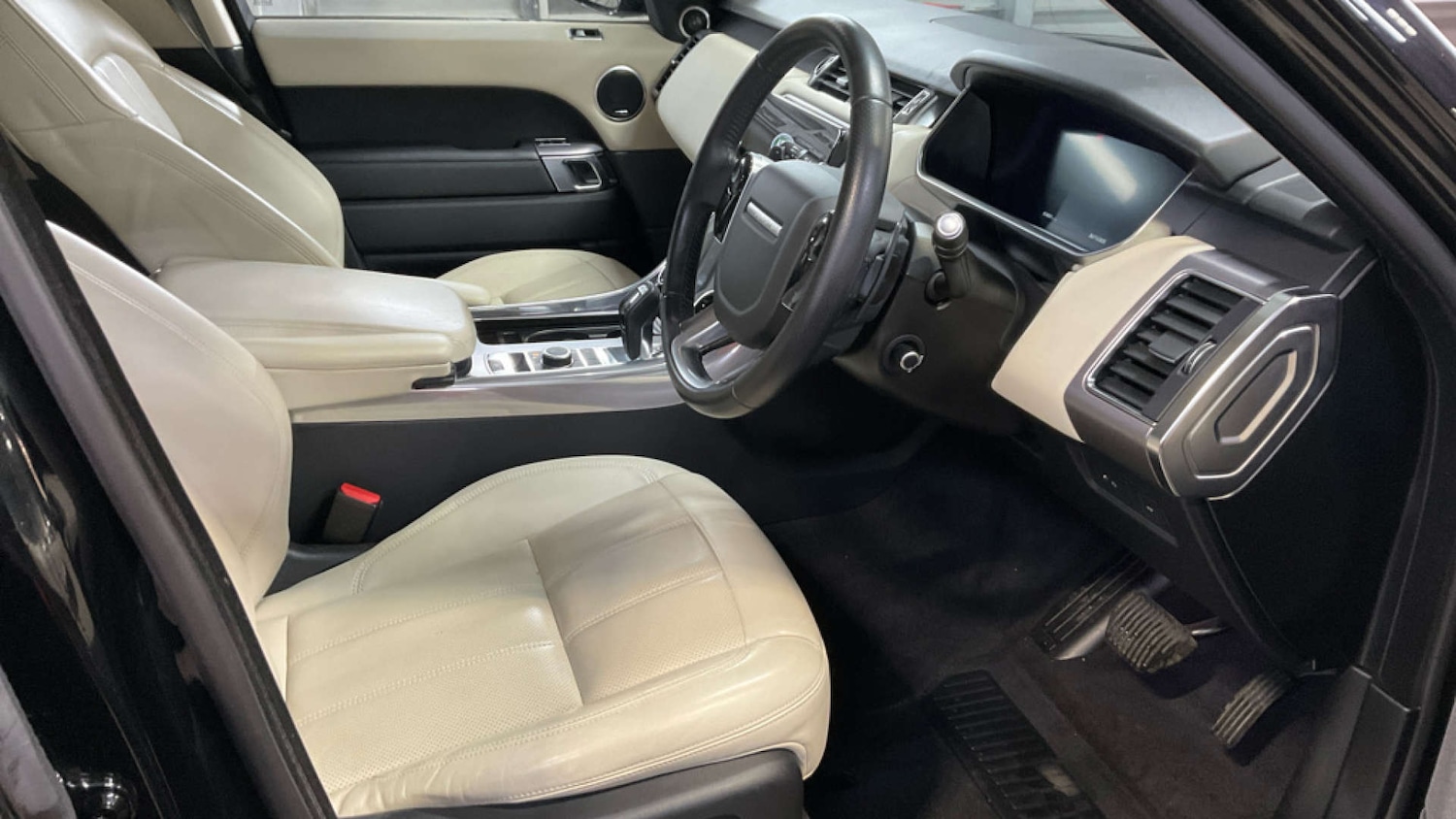 Used Land Rover Range Rover Sport 2022 for sale - 76836483: Photo 2