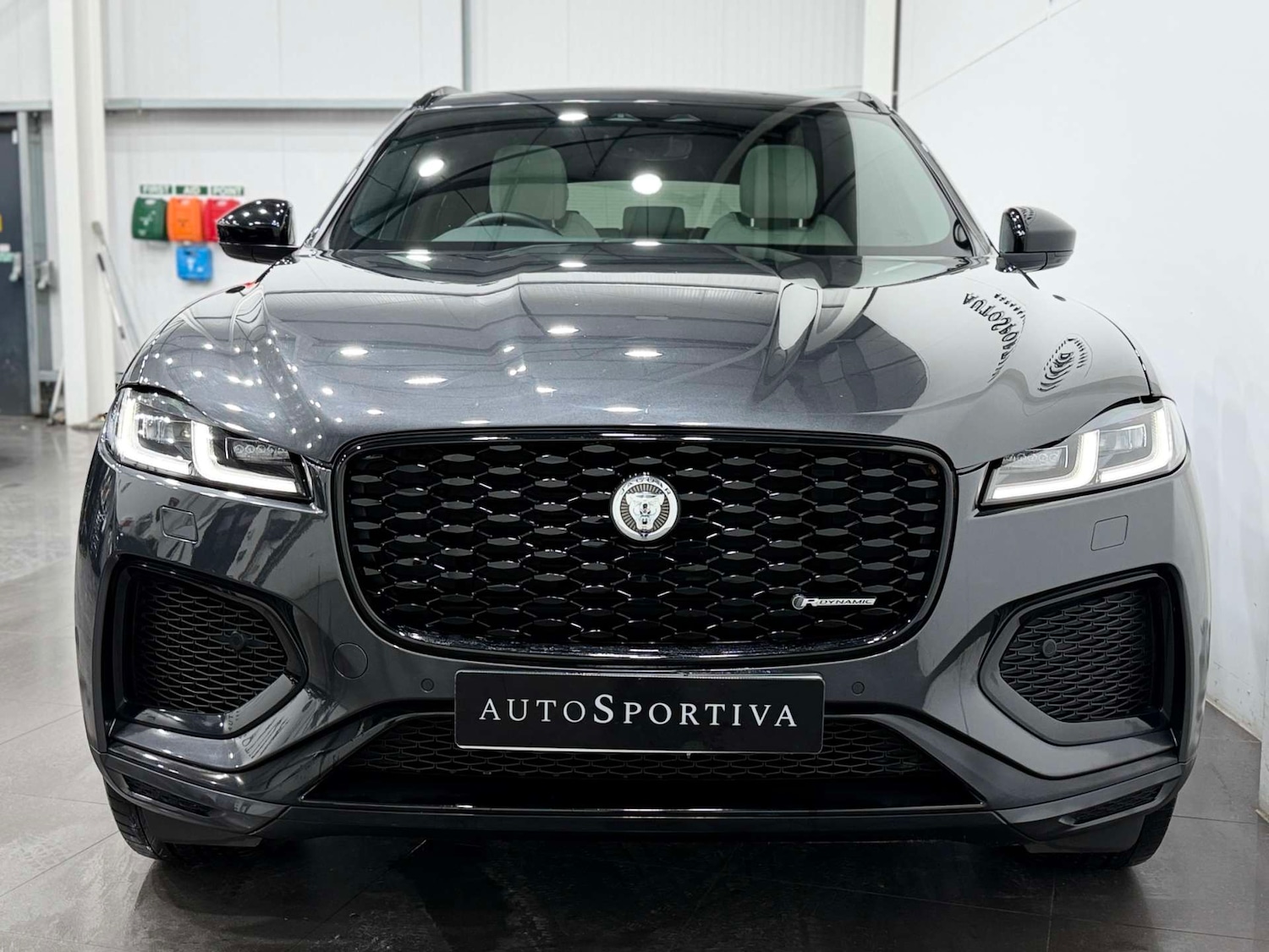Used Jaguar F-Pace 2023 for sale - 77033680: Photo 10