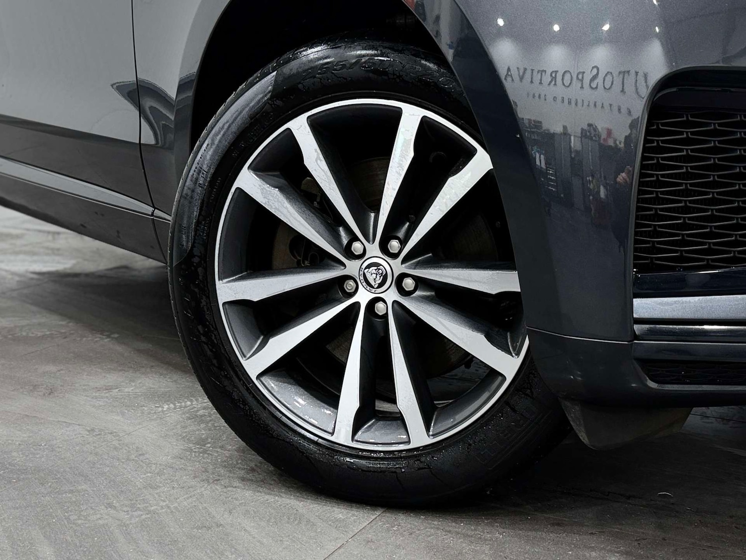 Used Jaguar F-Pace 2023 for sale - 77033680: Photo 13