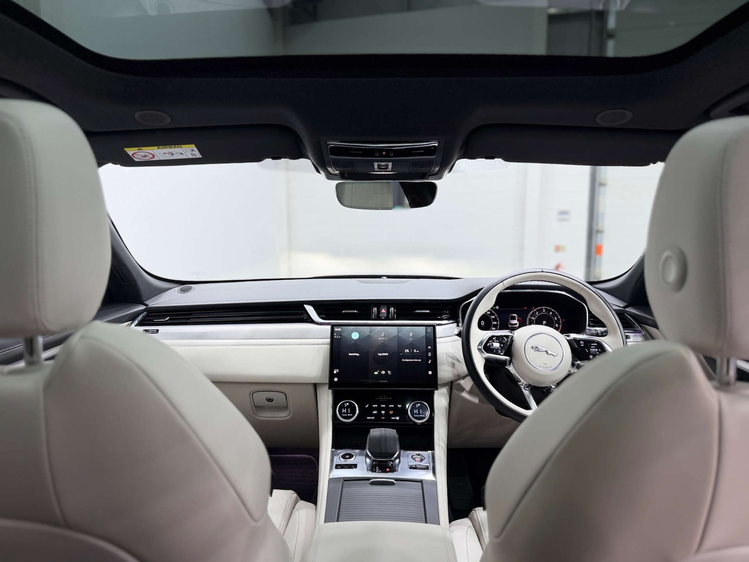 Used Jaguar F-Pace 2023 for sale - 77033680: Photo 20