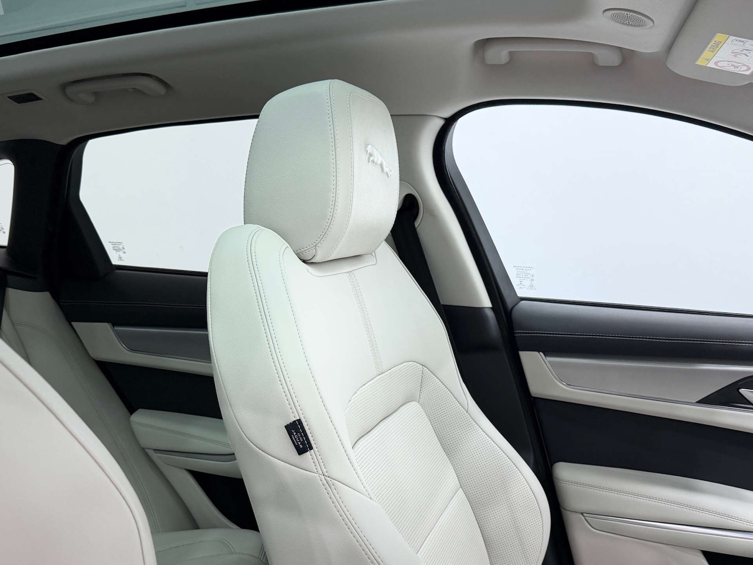 Used Jaguar F-Pace 2022 for sale - 77224818: Photo 39