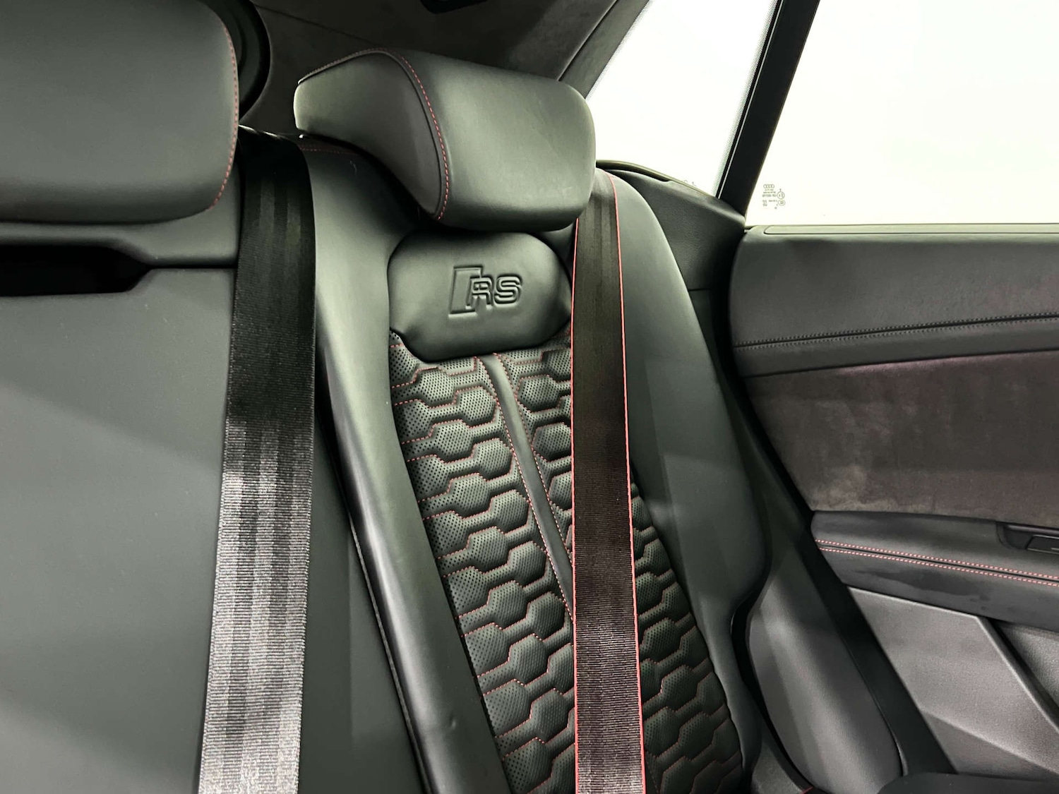 Used Audi Q8 2021 for sale - 76277509: Photo 15