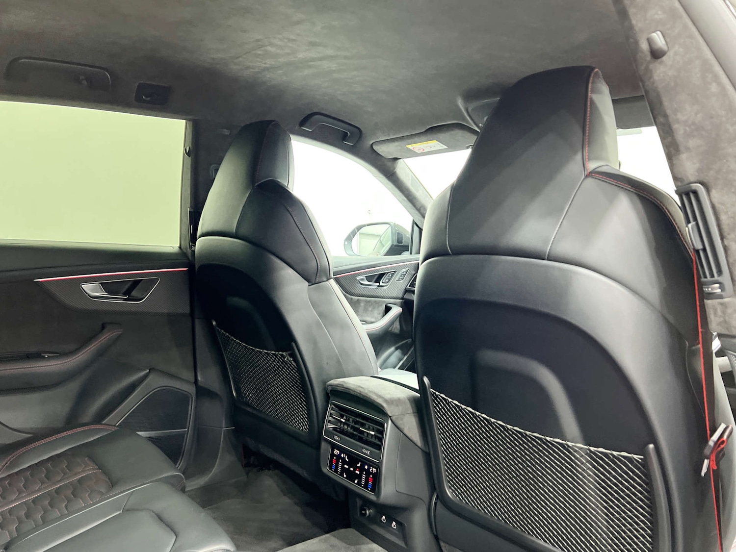 Used Audi Q8 2021 for sale - 76277509: Photo 18