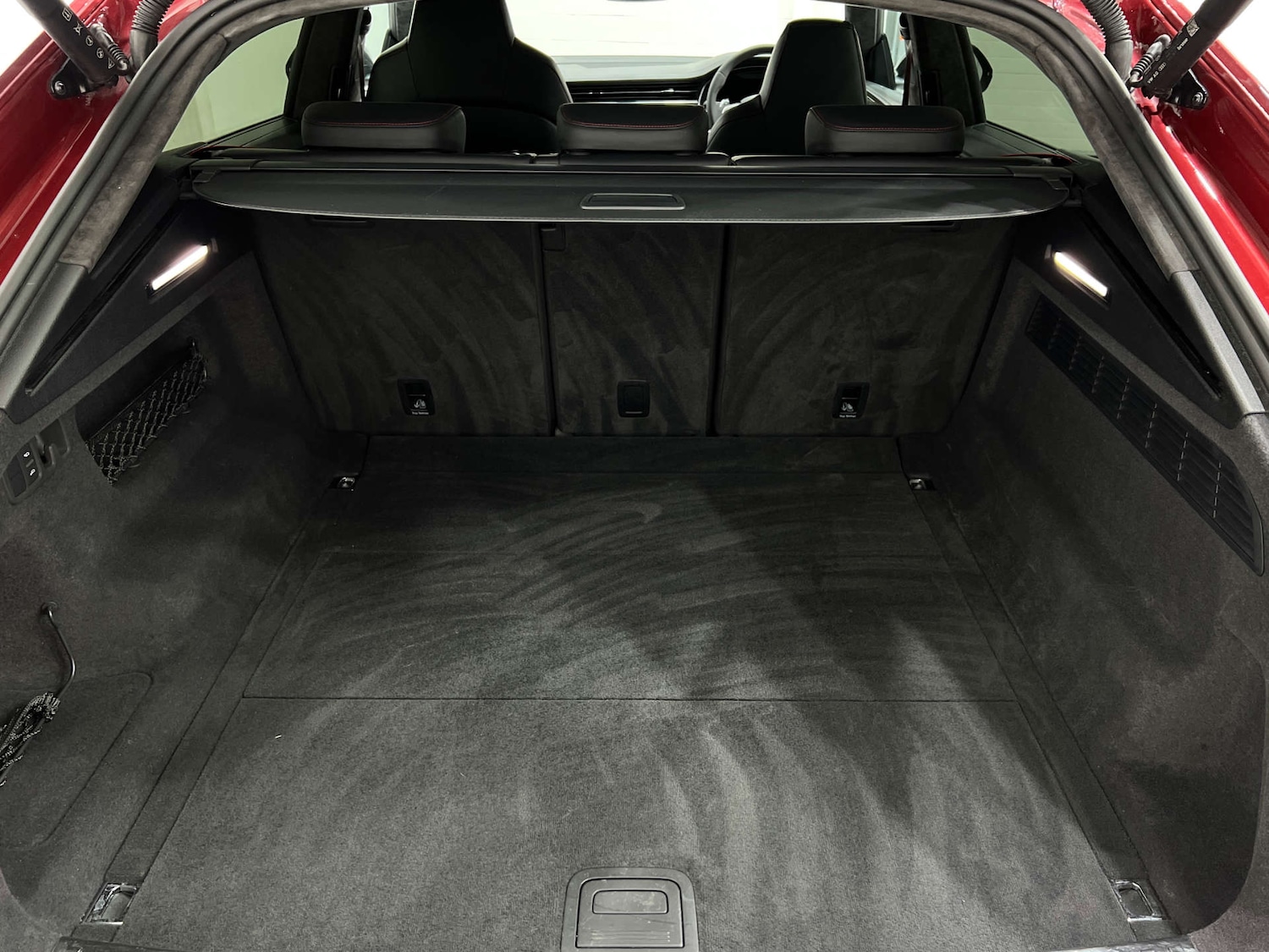 Used Audi Q8 2021 for sale - 76277509: Photo 29